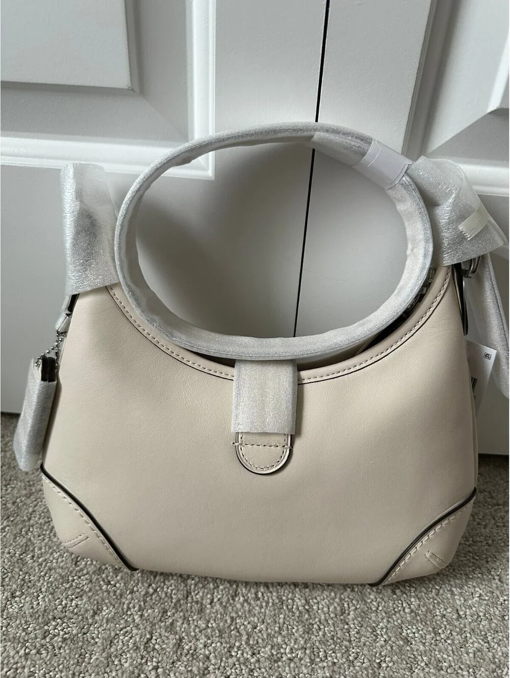 Coach Originals Hamptons 2005 Hobo Shoulder Bag NWT Silver/Chalk